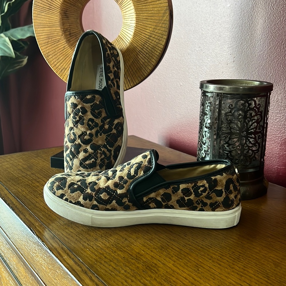 Steve Madden cheetah sneakers Size 7